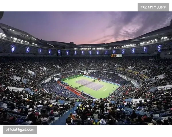 场馆升级:多支球队主场更新中央大屏,将实时显示复杂进攻效率数据 场馆升级:多支球队主场更新中央大屏,将实时显示复杂进攻效率数据